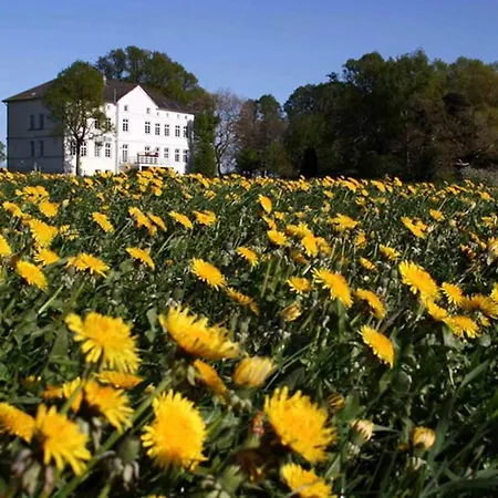 Herrenhaus App.08 Apartman Blengow