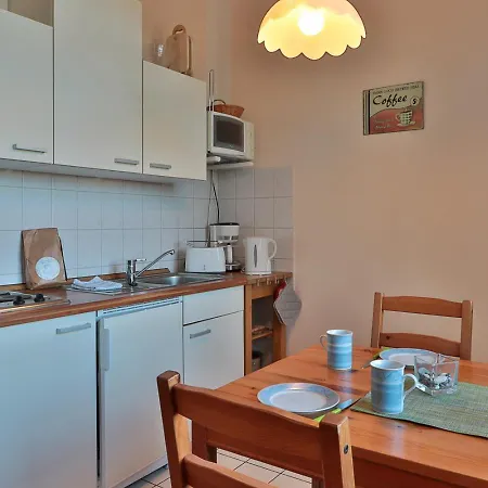 Herrenhaus App.08 Apartman *